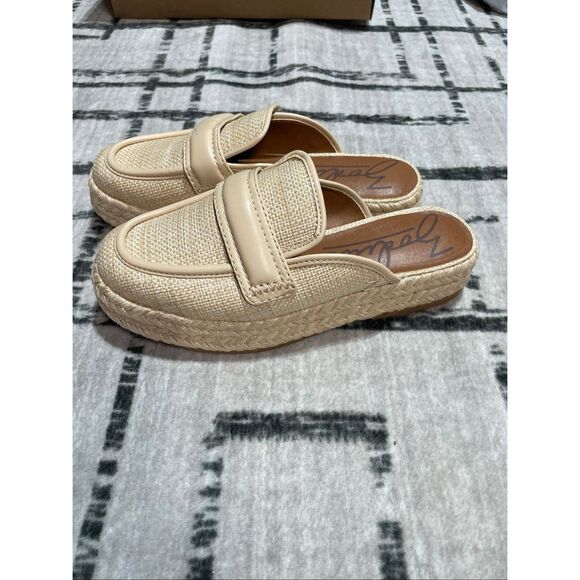 Zodiac Women's Gizelle Platform Espadrille Mule Flats 8 - Picture 8 of 8